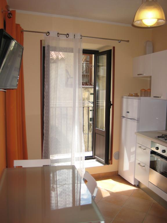 Gaia Holidays Apartments Cefalù Δωμάτιο φωτογραφία